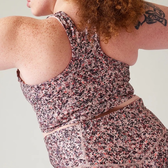 - NWT Conscious Crop Printed D-DD-2X - Picture 5 of 6